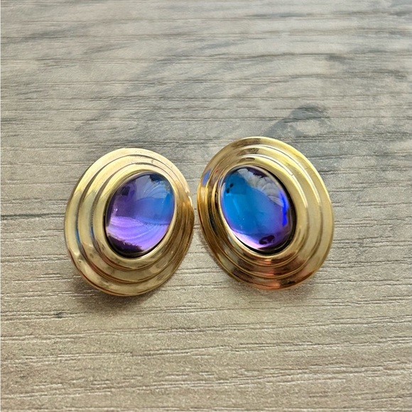 Vintage Gold Purple/Blue Clip On Earrings - Picture 3 of 6